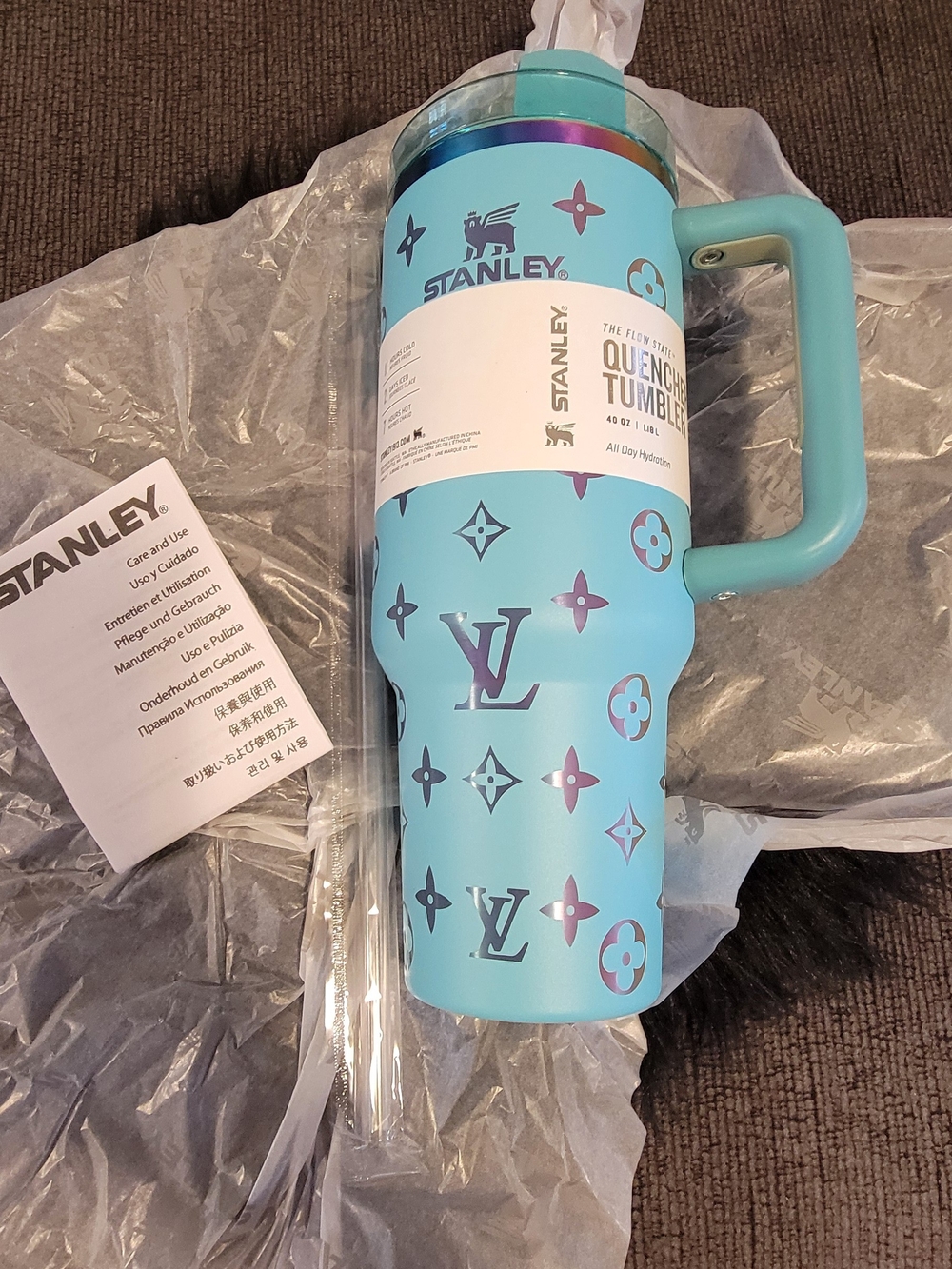 Stanley Teal Blue Quencher Tumbler with Handle 40oz - Picture 2 of 8